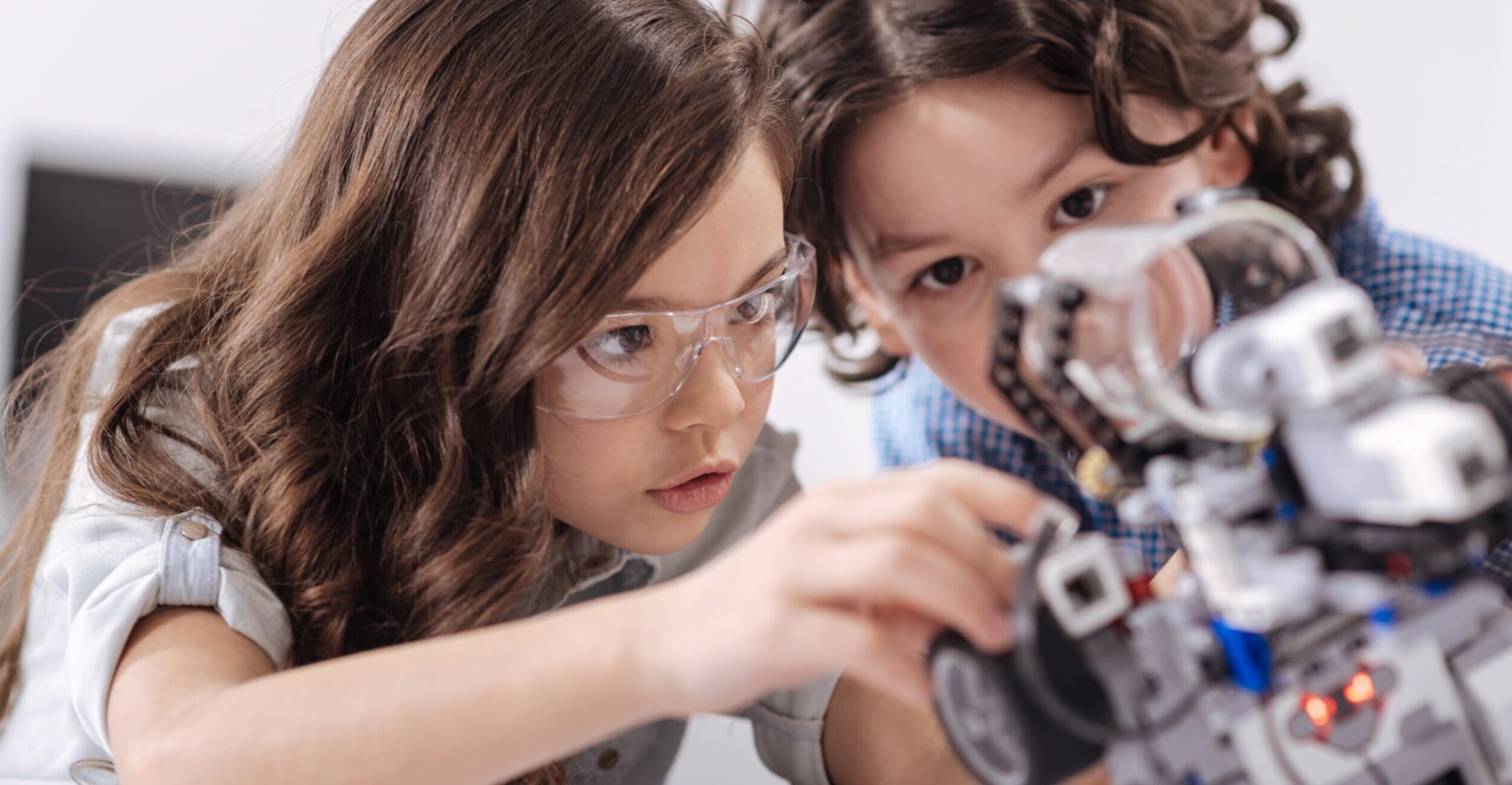 Elementary School Offerings image 7 (name STEM skills for aspiring scientists 568x568 1 scaled)