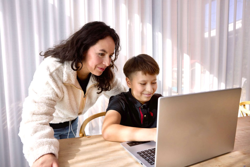 Homeschool vs. Online School: What’s the difference?